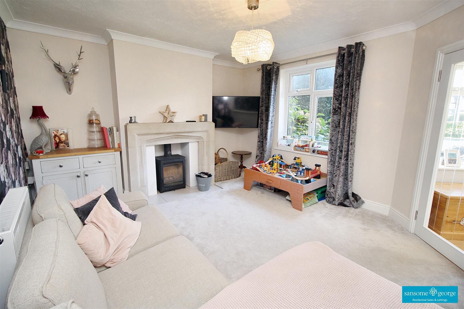 Westwood Road, Tilehurst, Reading